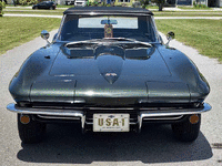 Image 9 of 21 of a 1967 CHEVROLET CORVETTE