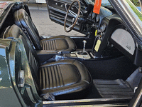 Image 16 of 21 of a 1967 CHEVROLET CORVETTE