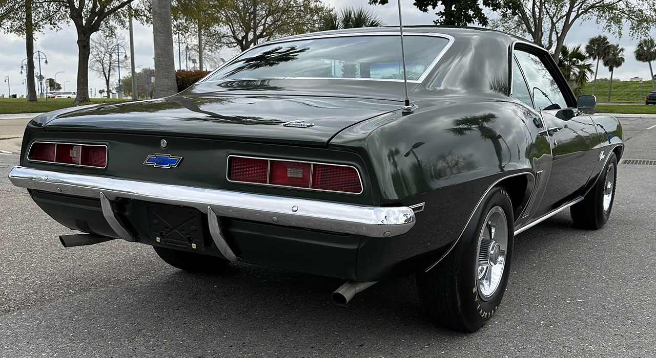 3rd Image of a 1969 CHEVROLET CAMARO 