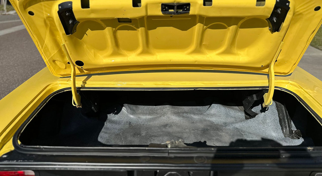 18th Image of a 1970 PLYMOUTH BARRACUDA