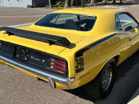 Image 7 of 38 of a 1970 PLYMOUTH BARRACUDA