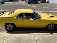 Image 9 of 38 of a 1970 PLYMOUTH BARRACUDA
