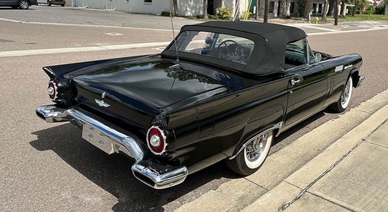 7th Image of a 1957 FORD THUNDERBIRD