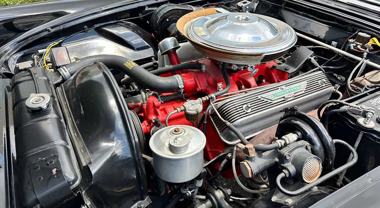 27th Image of a 1957 FORD THUNDERBIRD