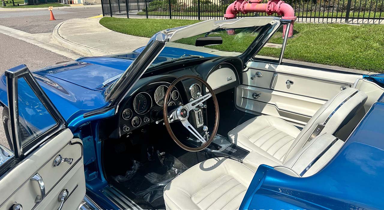 13th Image of a 1966 CHEVROLET CORVETTE