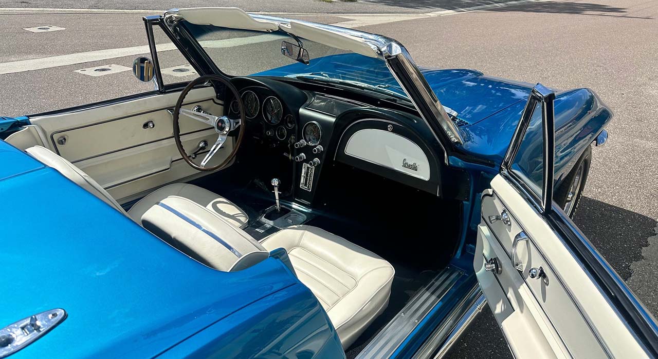 16th Image of a 1966 CHEVROLET CORVETTE