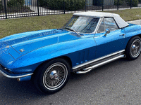 Image 3 of 37 of a 1966 CHEVROLET CORVETTE