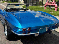 Image 5 of 37 of a 1966 CHEVROLET CORVETTE