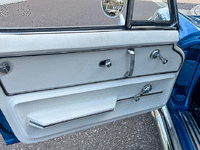 Image 22 of 37 of a 1966 CHEVROLET CORVETTE