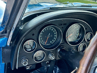 Image 25 of 37 of a 1966 CHEVROLET CORVETTE