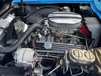 Image 30 of 37 of a 1966 CHEVROLET CORVETTE