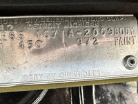 Image 32 of 37 of a 1966 CHEVROLET CORVETTE