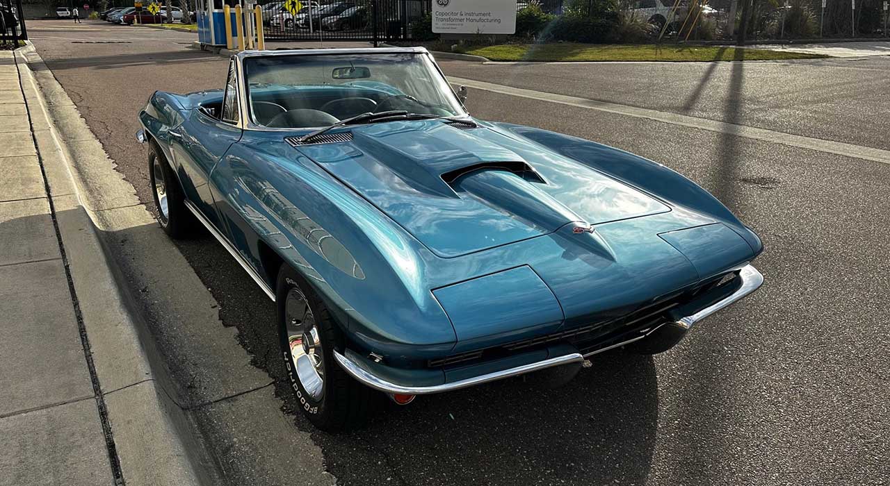 4th Image of a 1967 CHEVROLET CORVETTE