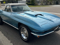 Image 4 of 14 of a 1967 CHEVROLET CORVETTE