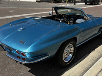Image 8 of 14 of a 1967 CHEVROLET CORVETTE