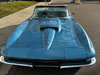 Image 12 of 14 of a 1967 CHEVROLET CORVETTE
