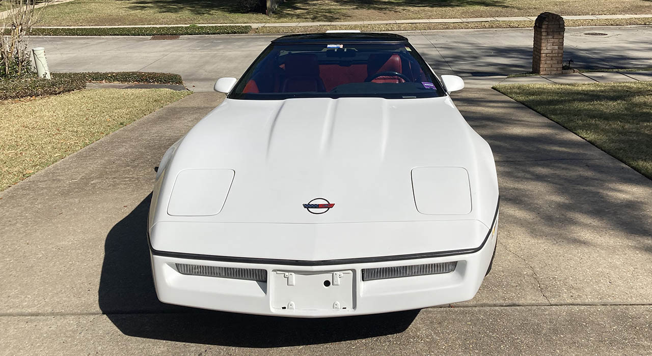 2nd Image of a 1990 CHEVROLET CORVETTE