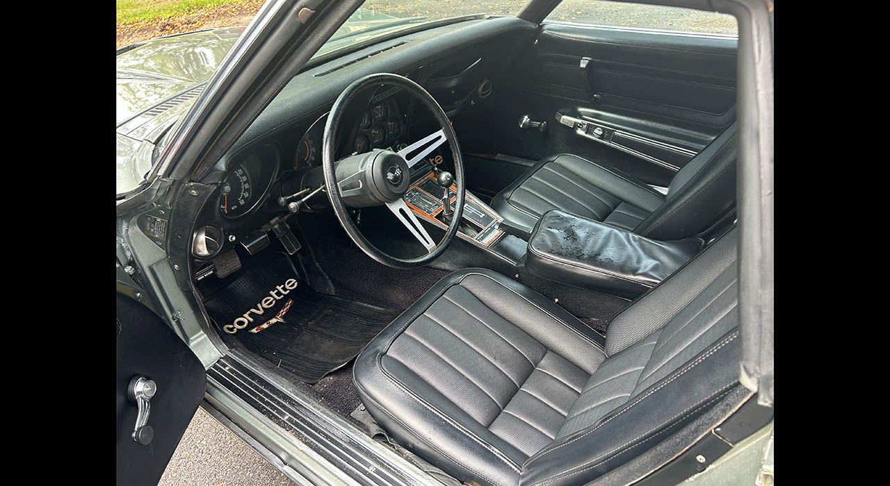 5th Image of a 1971 CHEVROLET CORVETTE