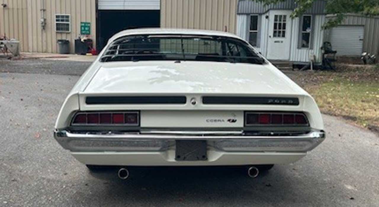 2nd Image of a 1970 FORD TORINO SUPER COBRA JET DRAG PACK