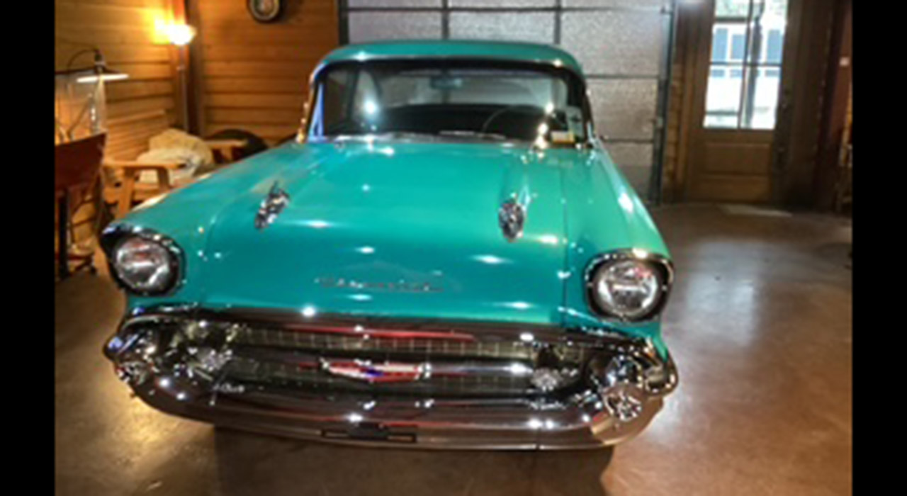 2nd Image of a 1957 CHEVROLET 150