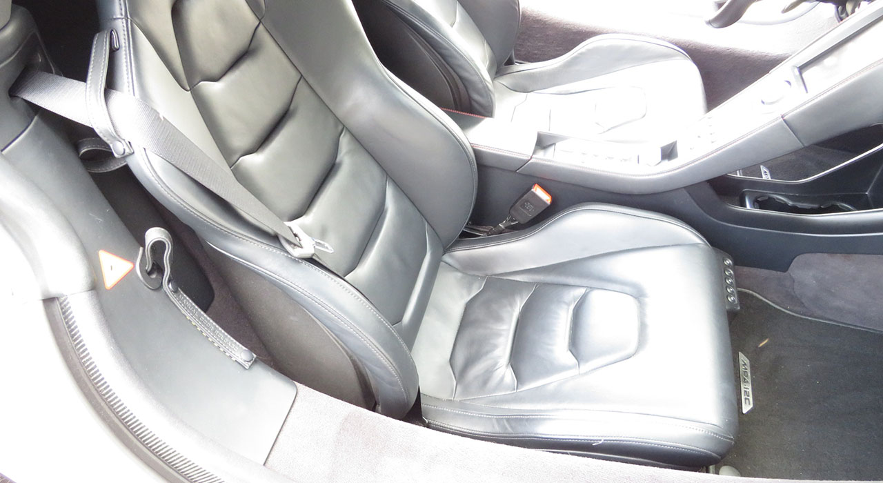 13th Image of a 2012 MCLAREN MP4-12C