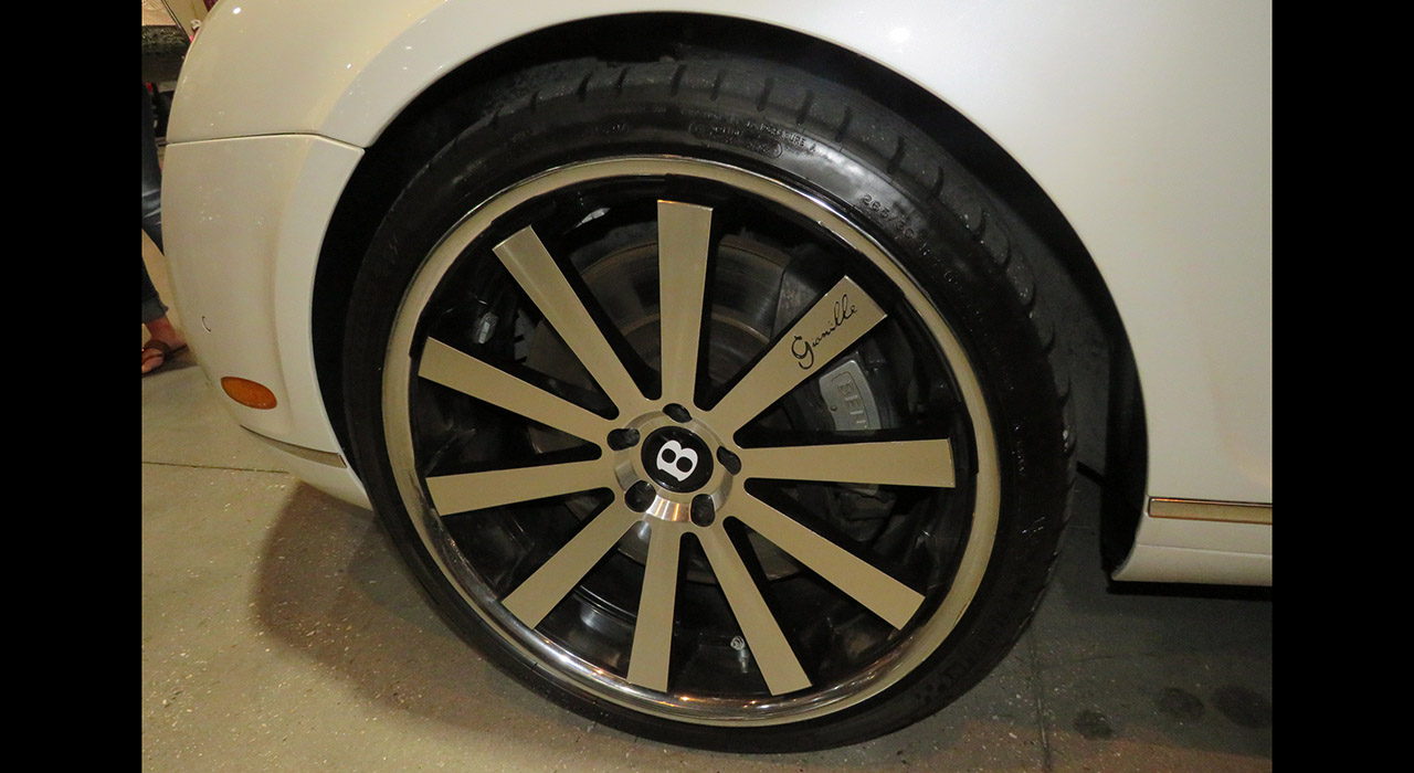 4th Image of a 2005 BENTLEY CONTINENTAL GT