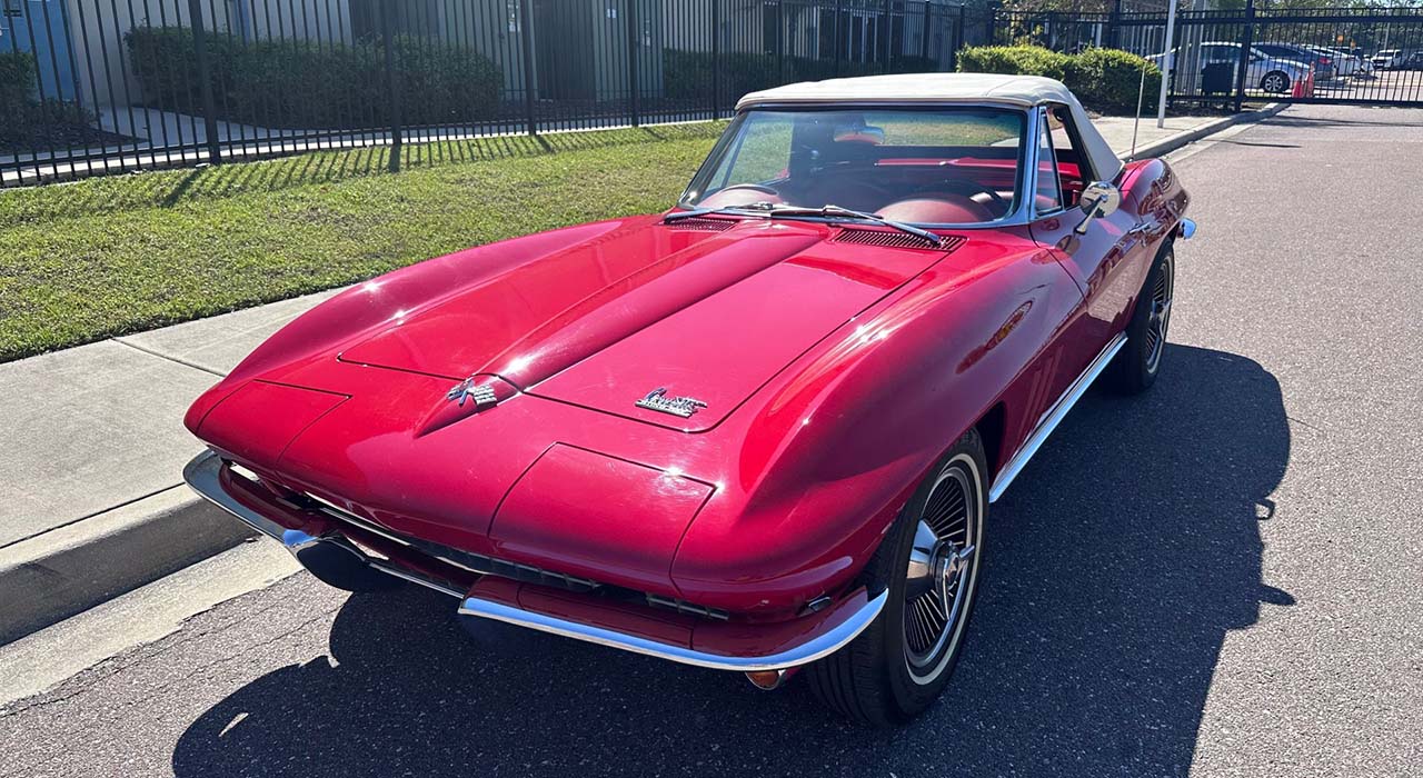 1st Image of a 1966 CHEVROLET CORVETTE