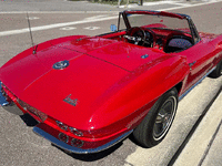 Image 9 of 25 of a 1966 CHEVROLET CORVETTE