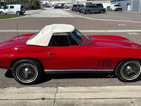 Image 12 of 25 of a 1966 CHEVROLET CORVETTE