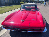 Image 13 of 25 of a 1966 CHEVROLET CORVETTE