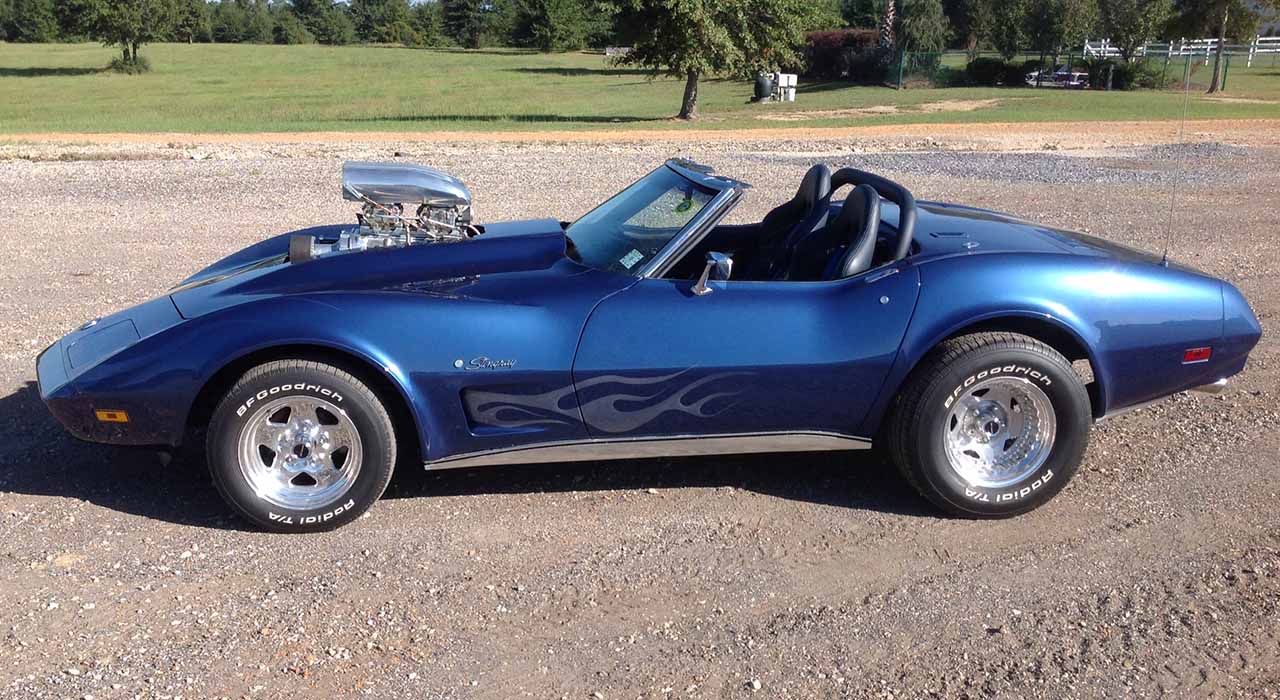 1st Image of a 1974 CHEVROLET CORVETTE