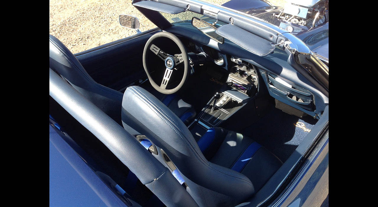 4th Image of a 1974 CHEVROLET CORVETTE