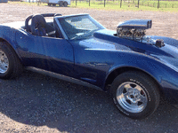 Image 3 of 7 of a 1974 CHEVROLET CORVETTE