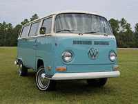 Image 2 of 15 of a 1971 VOLKSWAGEN SL