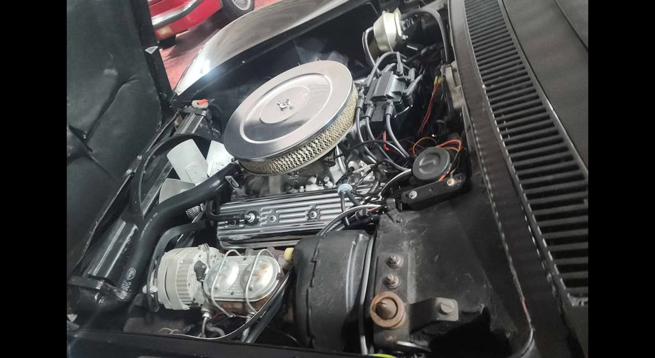 15th Image of a 1971 CHEVROLET CORVETTE