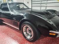 Image 4 of 17 of a 1971 CHEVROLET CORVETTE