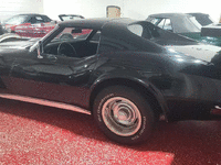 Image 8 of 17 of a 1971 CHEVROLET CORVETTE