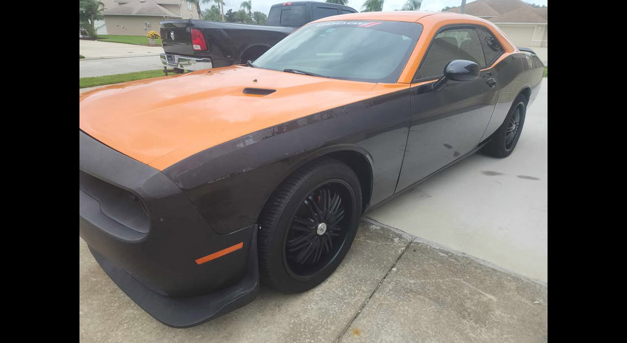 1st Image of a 2012 DODGE CHALLENGER SRT