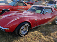 Image 2 of 21 of a 1971 CHEVROLET CORVETTE