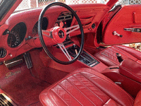 Image 11 of 21 of a 1971 CHEVROLET CORVETTE
