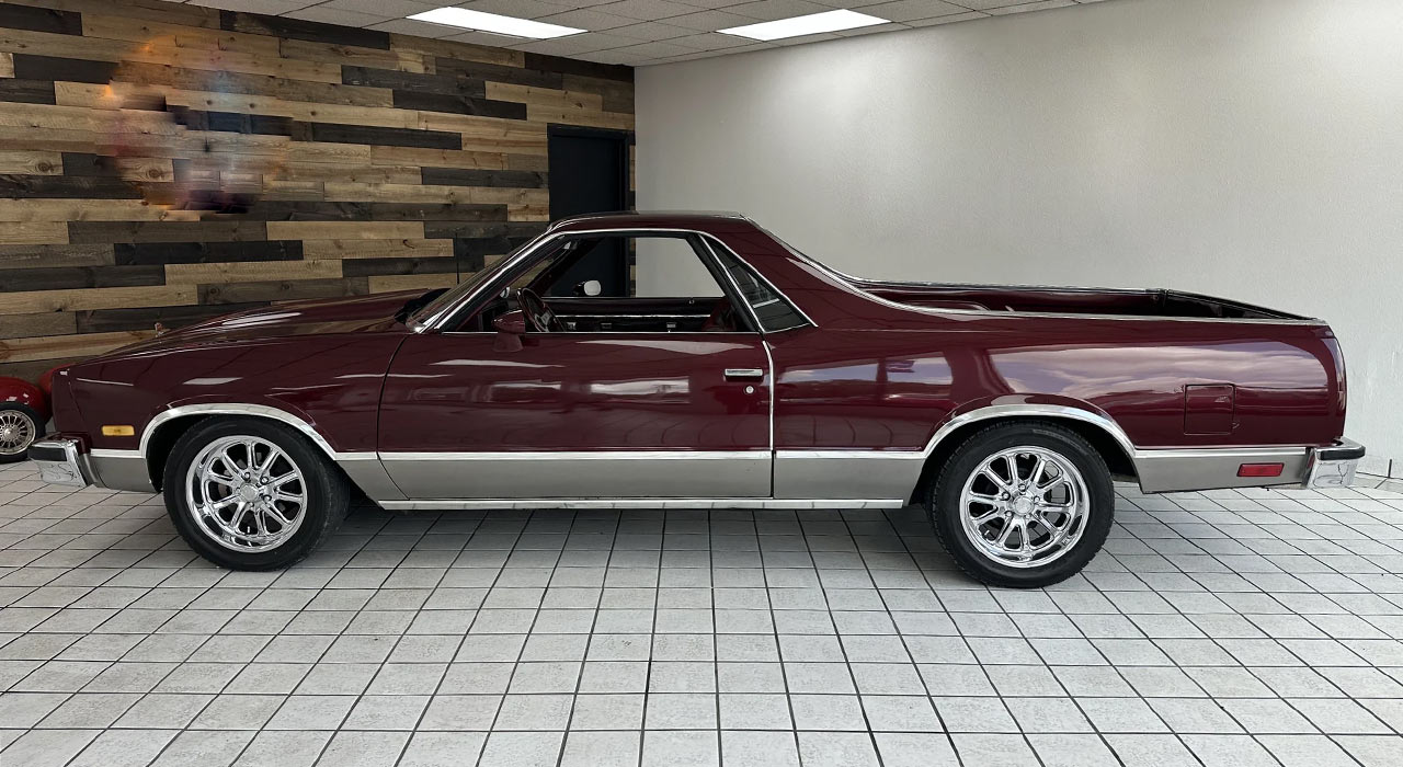 3rd Image of a 1983 CHEVROLET EL CAMINO