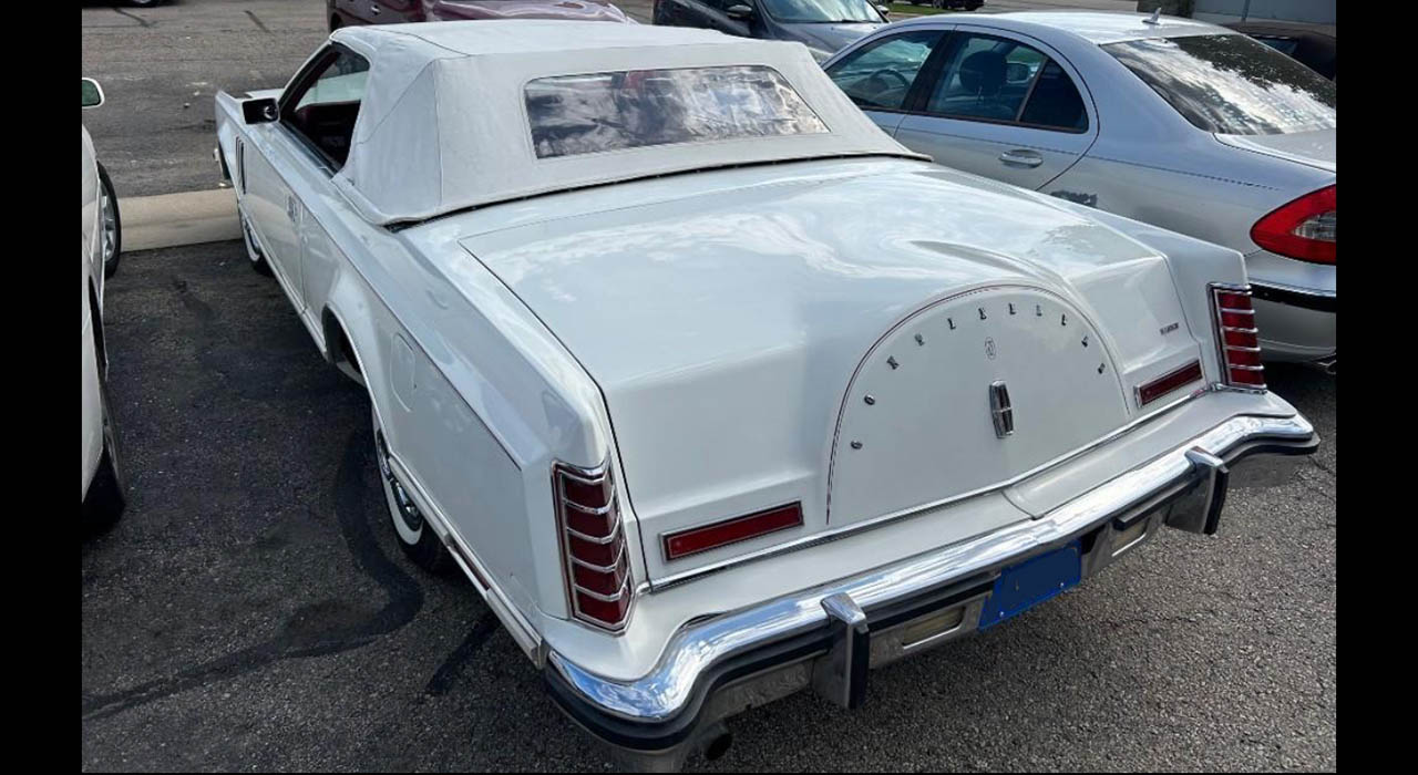 7th Image of a 1977 LINCOLN MARK V