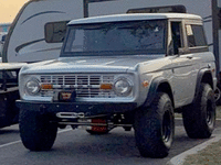 Image 13 of 15 of a 1976 FORD BRONCO