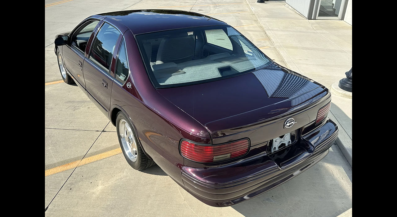 5th Image of a 1996 CHEVROLET CAPRICE