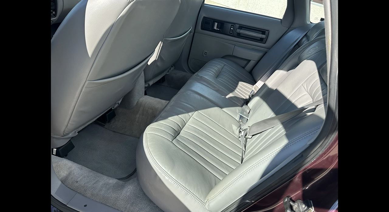 16th Image of a 1996 CHEVROLET CAPRICE