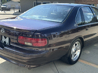Image 5 of 19 of a 1996 CHEVROLET CAPRICE