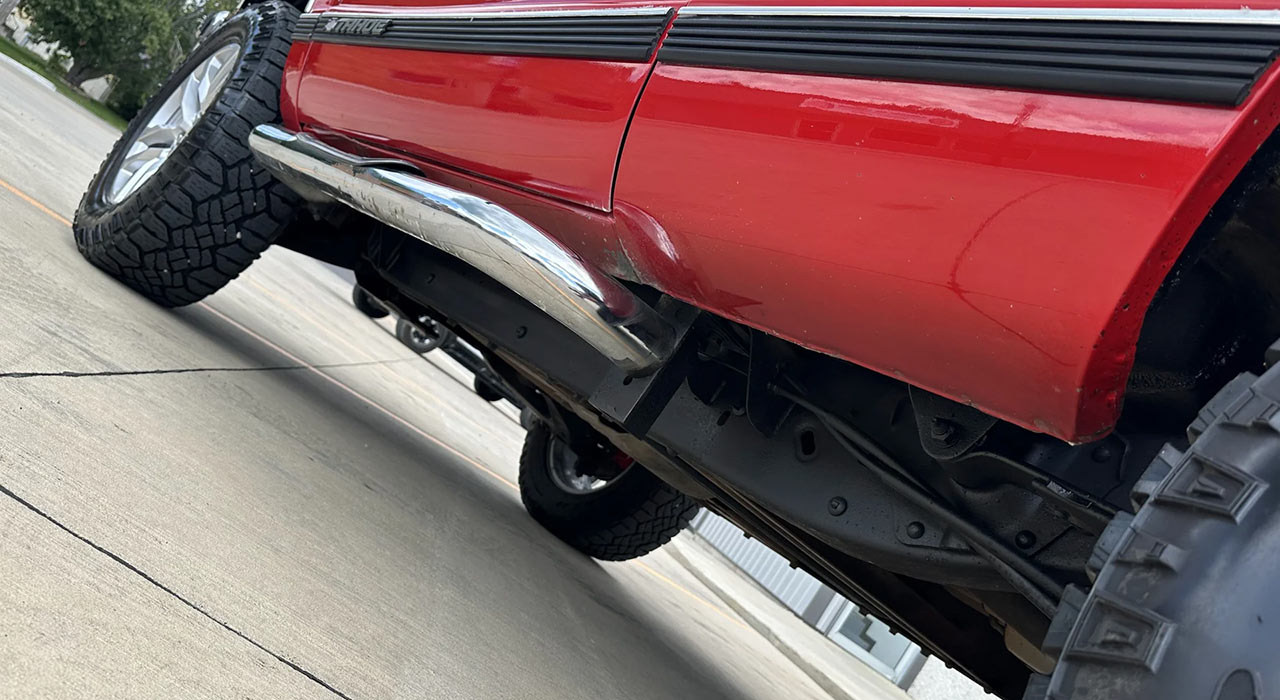 12th Image of a 1999 CHEVROLET TAHOE