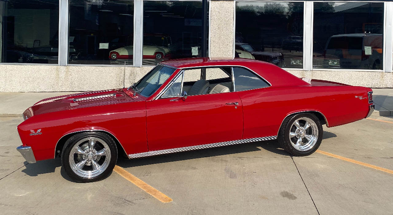 1st Image of a 1967 CHEVROLET CHEVELLE SS