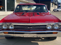 Image 5 of 15 of a 1967 CHEVROLET CHEVELLE SS