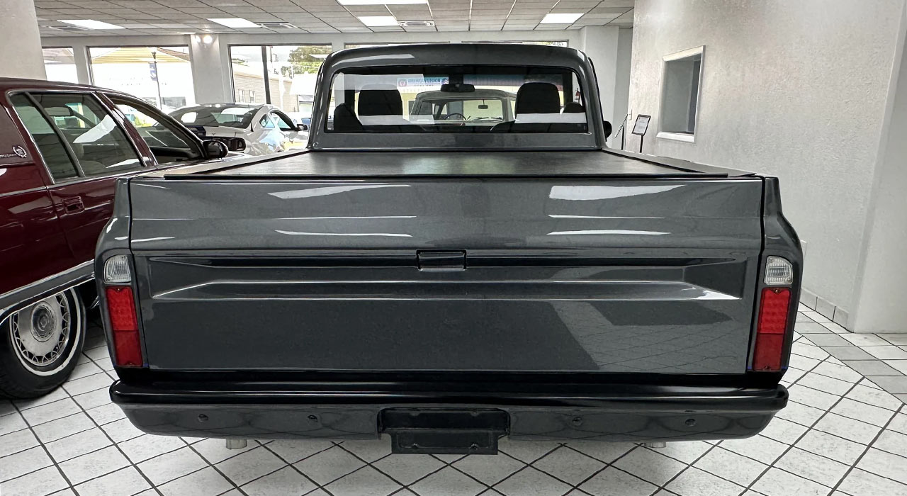 5th Image of a 1970 CHEVROLET C10